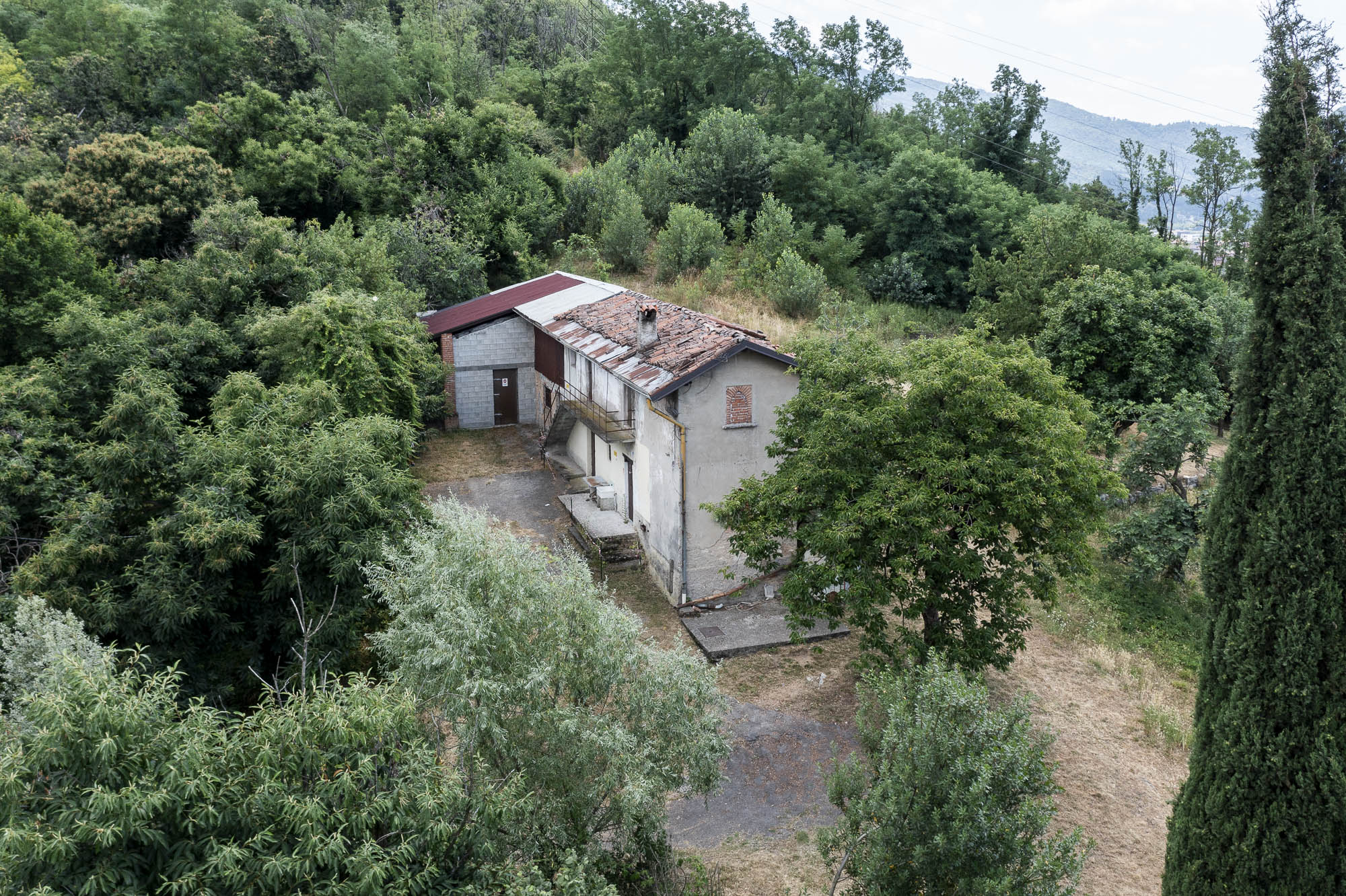 Fabbricato rurale e terreno a Mompiano - immagine 2