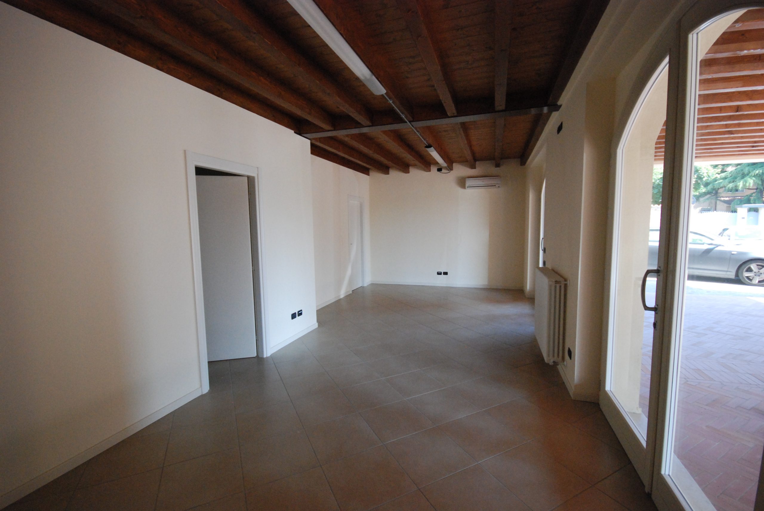 Spazio commerciale / ufficio in affitto a Castel Mella (BS) - immagine 4