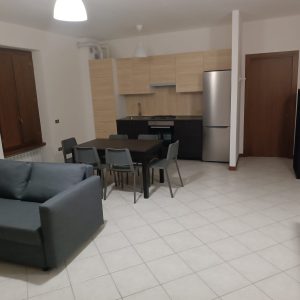 Trilocale arredato in affitto a Canneto S/O (MN)