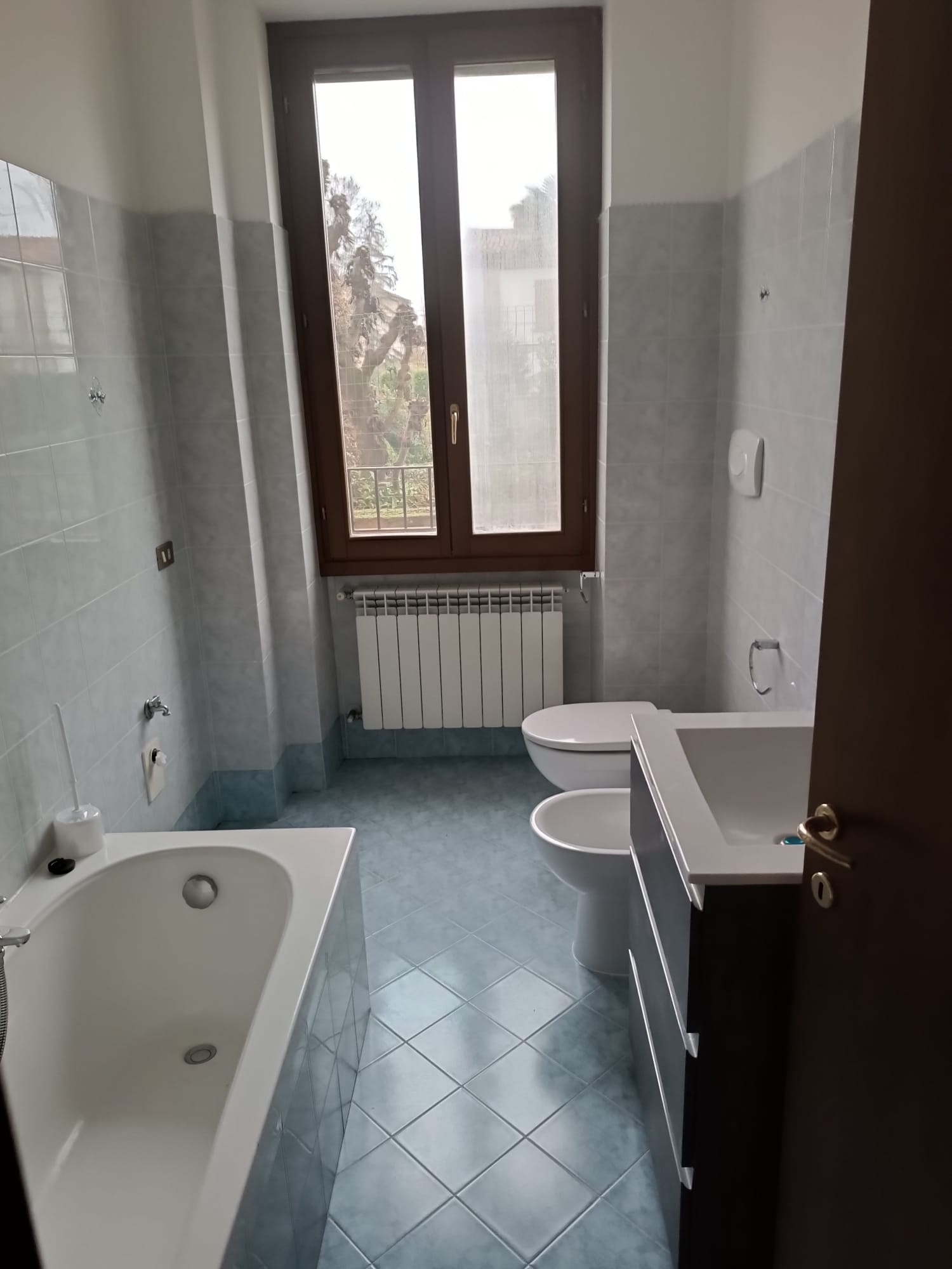 Trilocale arredato in affitto a Canneto S/O (MN) - immagine 11